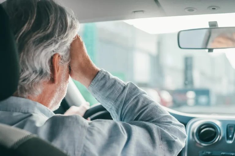 Samochód i zdrowie: jak dbać o swoje dobre samopoczucie za kierownicą